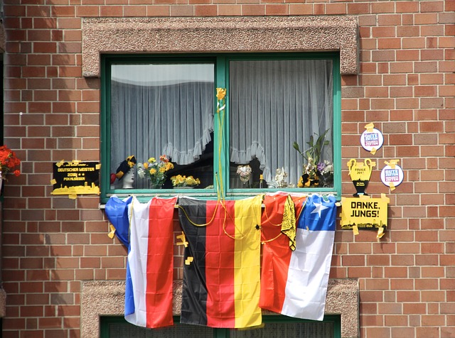 隨着更多便 隨着更多便